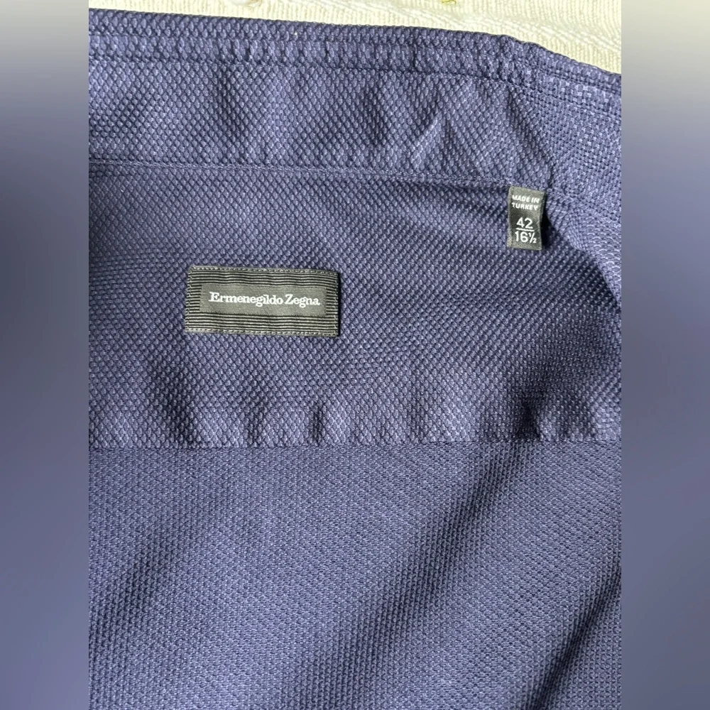 ERMENEGILDO ZEGNA
Navy Button-Up Shirt - Picture 2 of 12